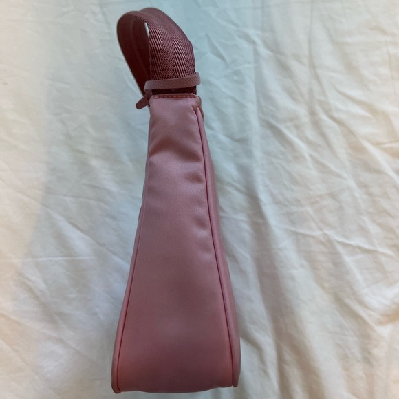 PRADA RE-NYLON RE-EDITION 2000 MINI-BAG - Picture 5 of 11